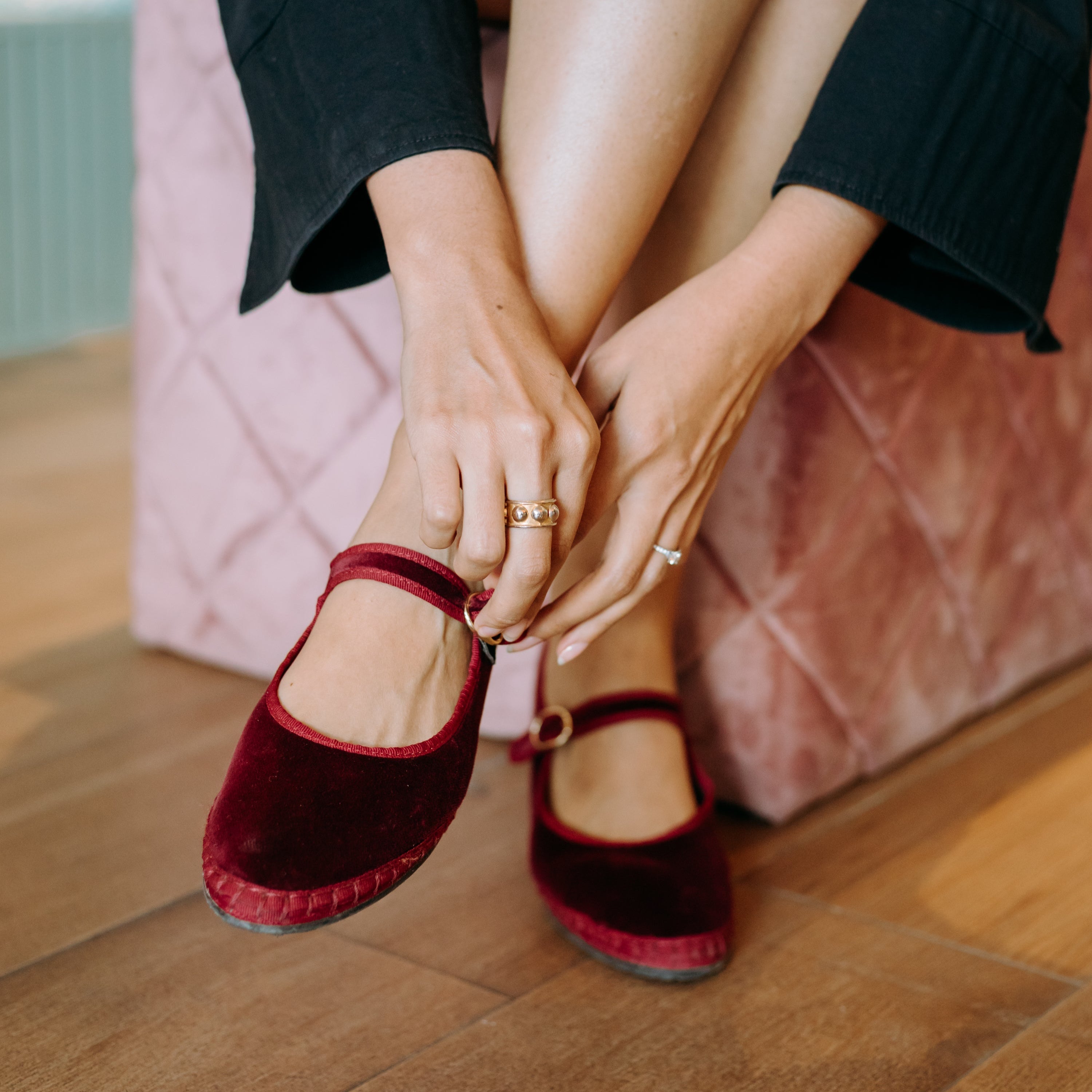 Selected Variant Image