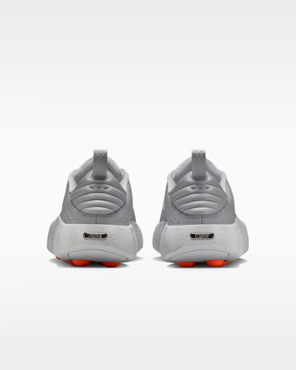 Nike Mind 002