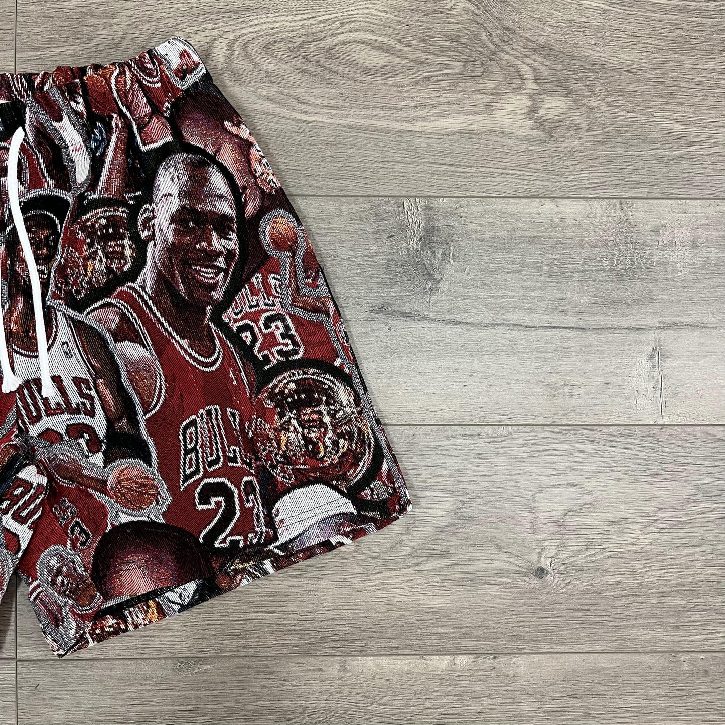 NEW MJ COLLECTION TAPESTRY SHORTS