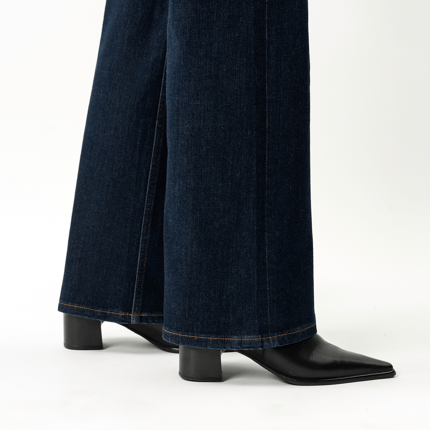 Relaxed ComfortDenim™ Jeans - Sansa London